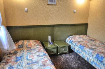 Фото номера Двухместный номер с 1 кроватью или 2 отдельными кроватями Отель Hotel Calisia г. Калиш 10